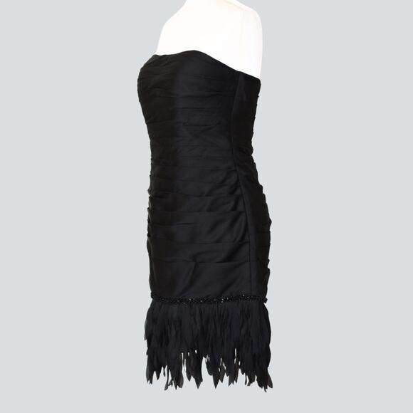 JS Collection Black Strapless Ruched Gown with Feathers & Beaded Fringe Size 4 - Picture 2 of 10